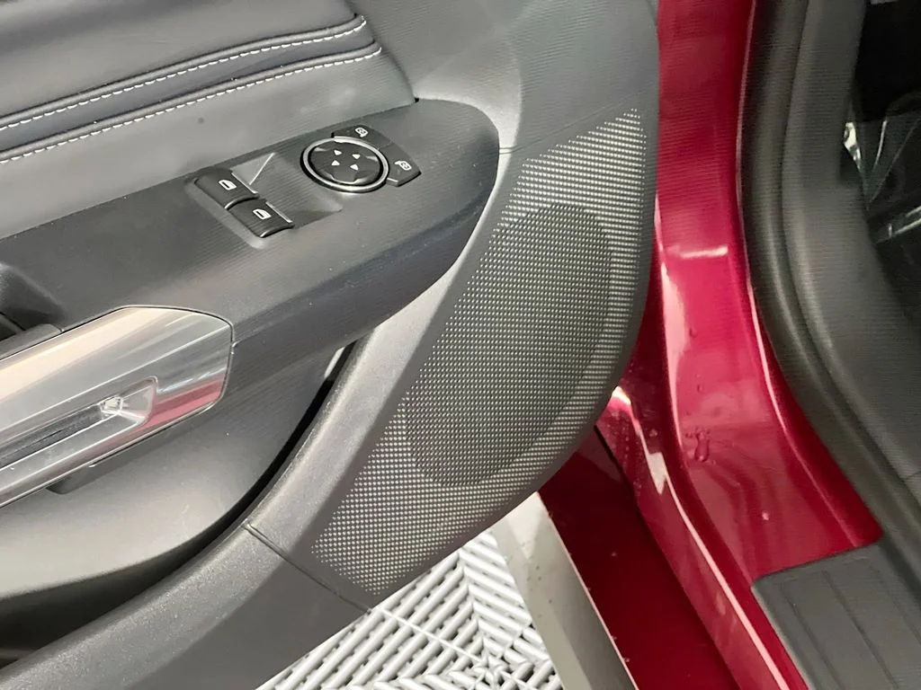 New 2025 Molten Magenta Metallic Tri-coat Ford EcoBoost Premium image 12