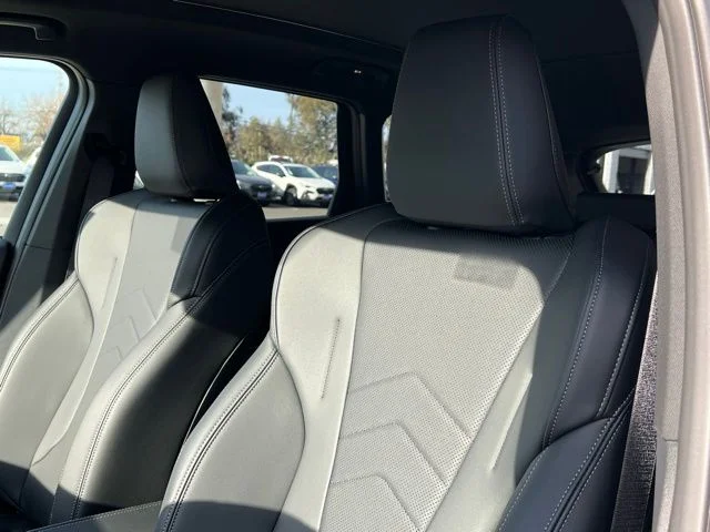 2026 BMW X1 M35i - Photo 18
