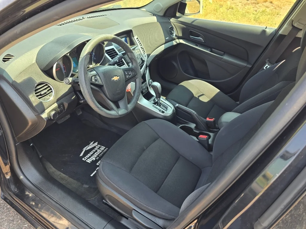 Used 2016 Black Granite Metallic Chevrolet LT image 25