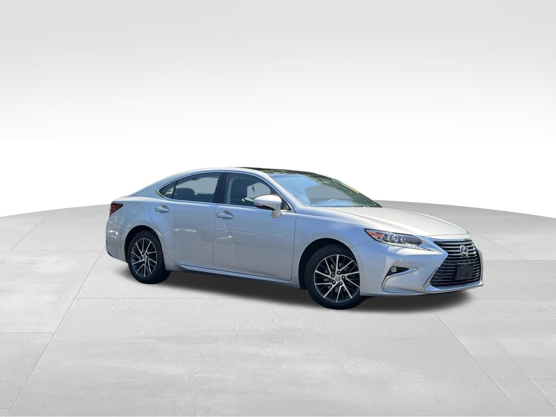 2016 Lexus ES 350 350's photo