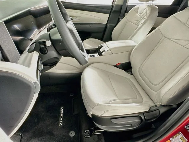 New 2026 Hyundai TUCSON SE