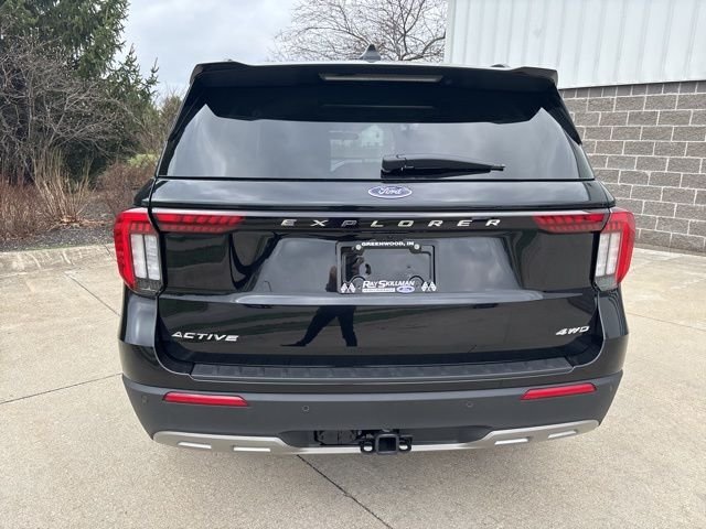 New 2026 Agate Black Metallic Ford Active image 7