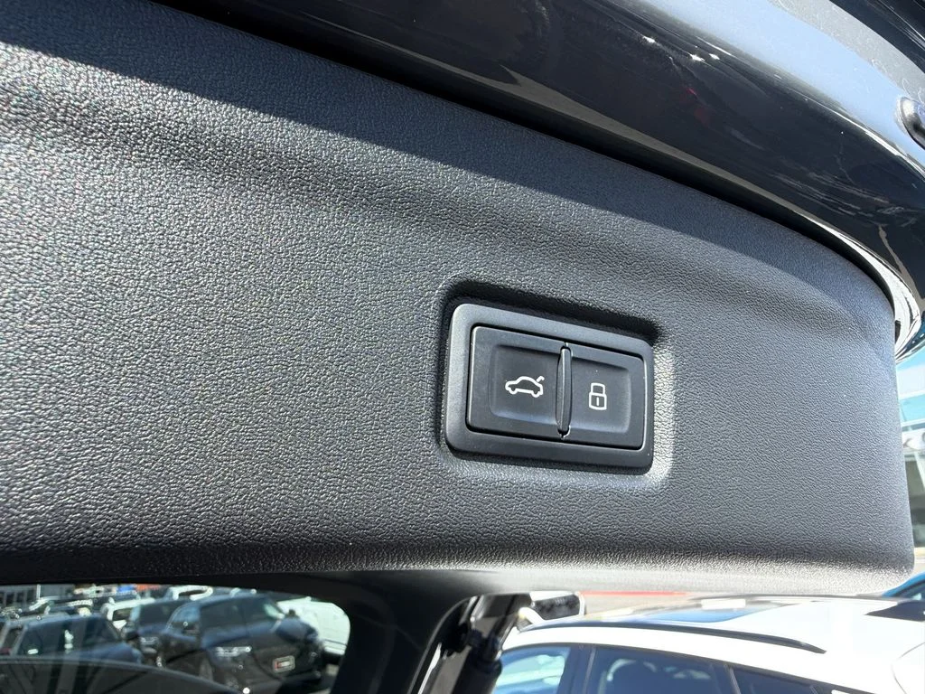Used 2025 Gray Audi Premium Plus image 25