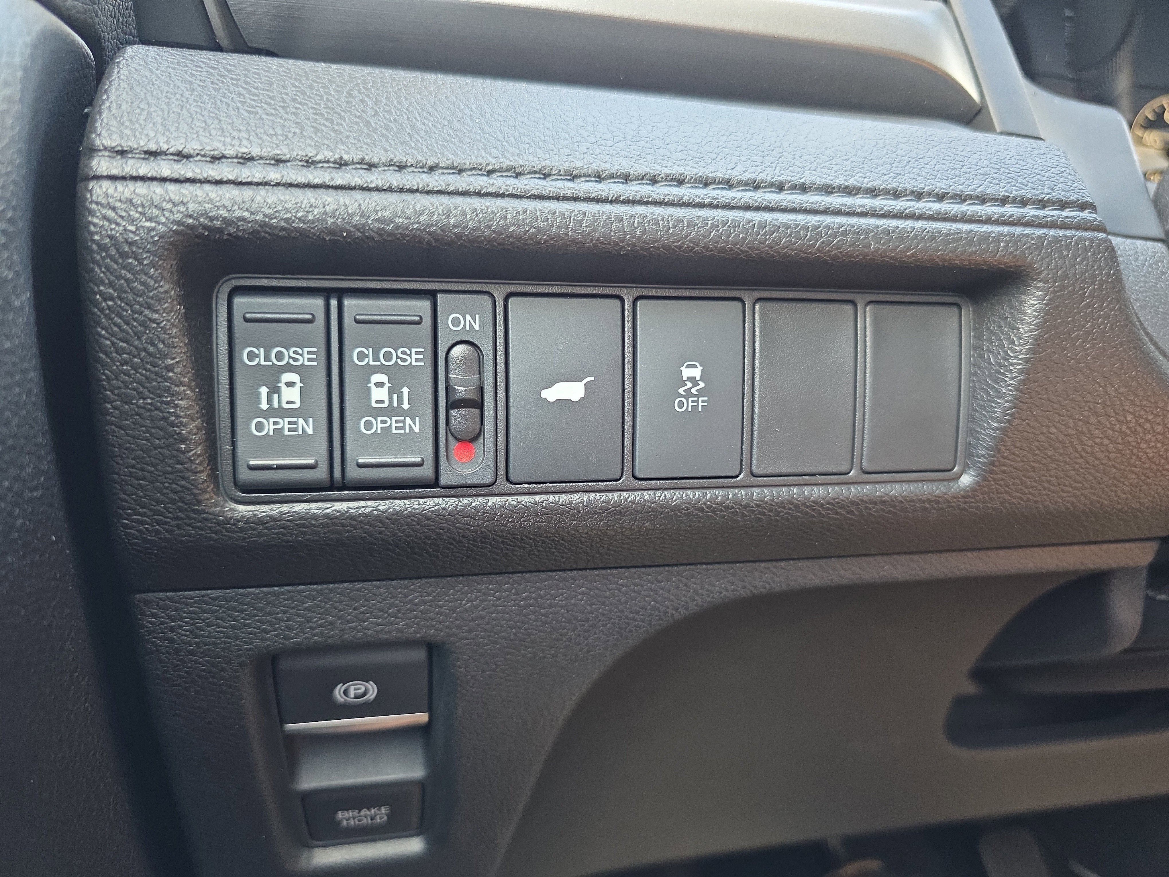 2025 Honda Odyssey EX-L - Photo 54