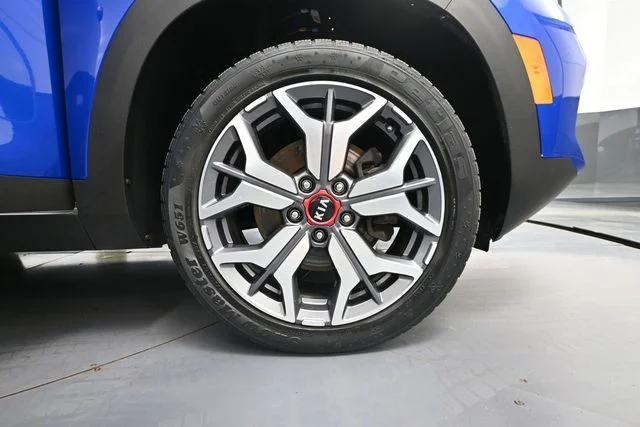 Used 2021 Blue Kia SX image 12
