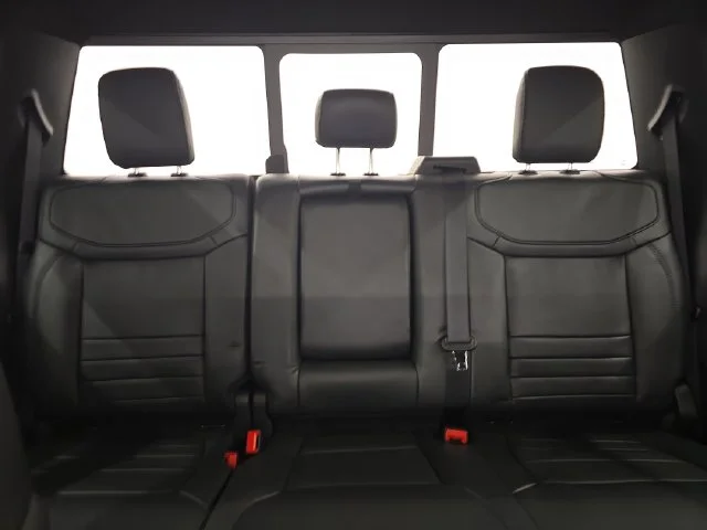 New 2027 Agate Black Metallic Ford F-350® Platinum® image 30