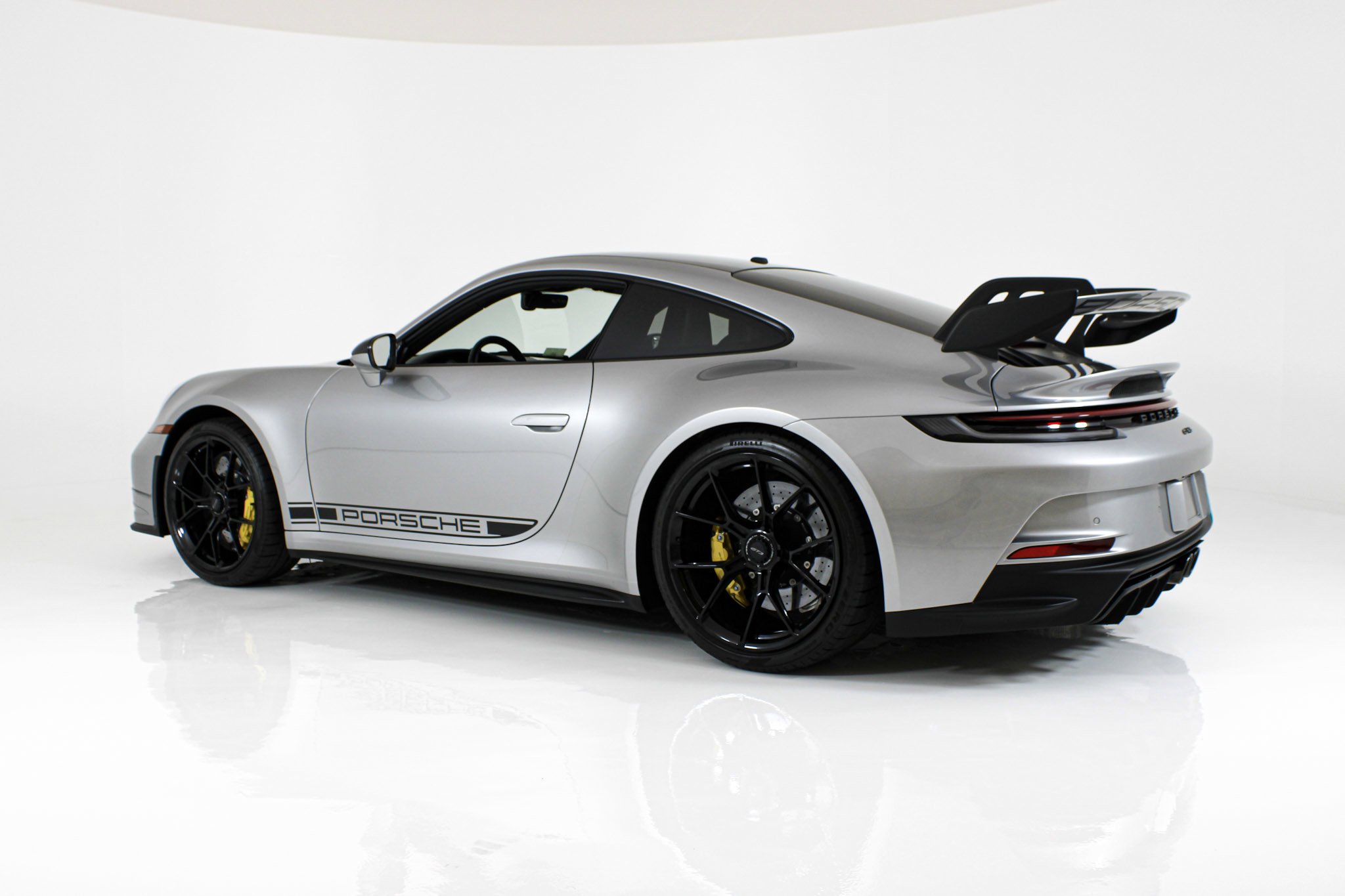 2022 Porsche 911 GT3 - Photo 5
