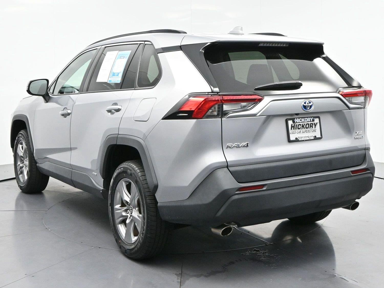 Used 2023 Silver Sky Metallic Toyota XLE image 5