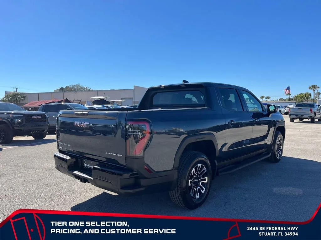 New 2026 Deep Ocean Metallic GMC Elevation Extended Range image 7