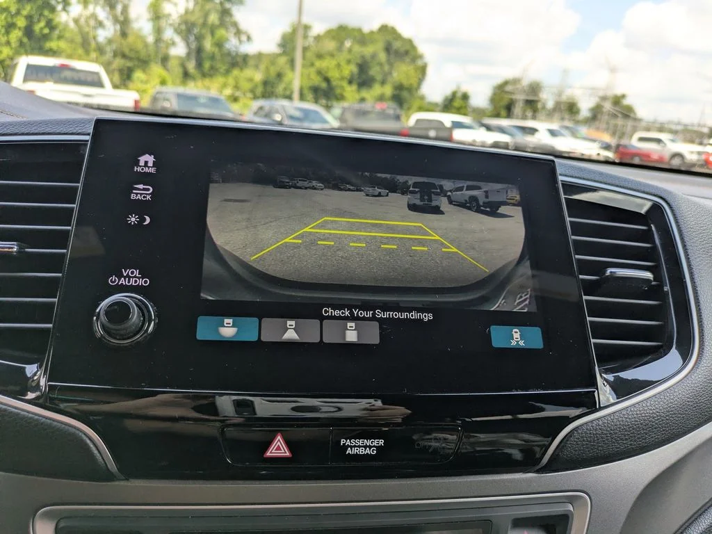 Used 2022  Honda Sport image 21