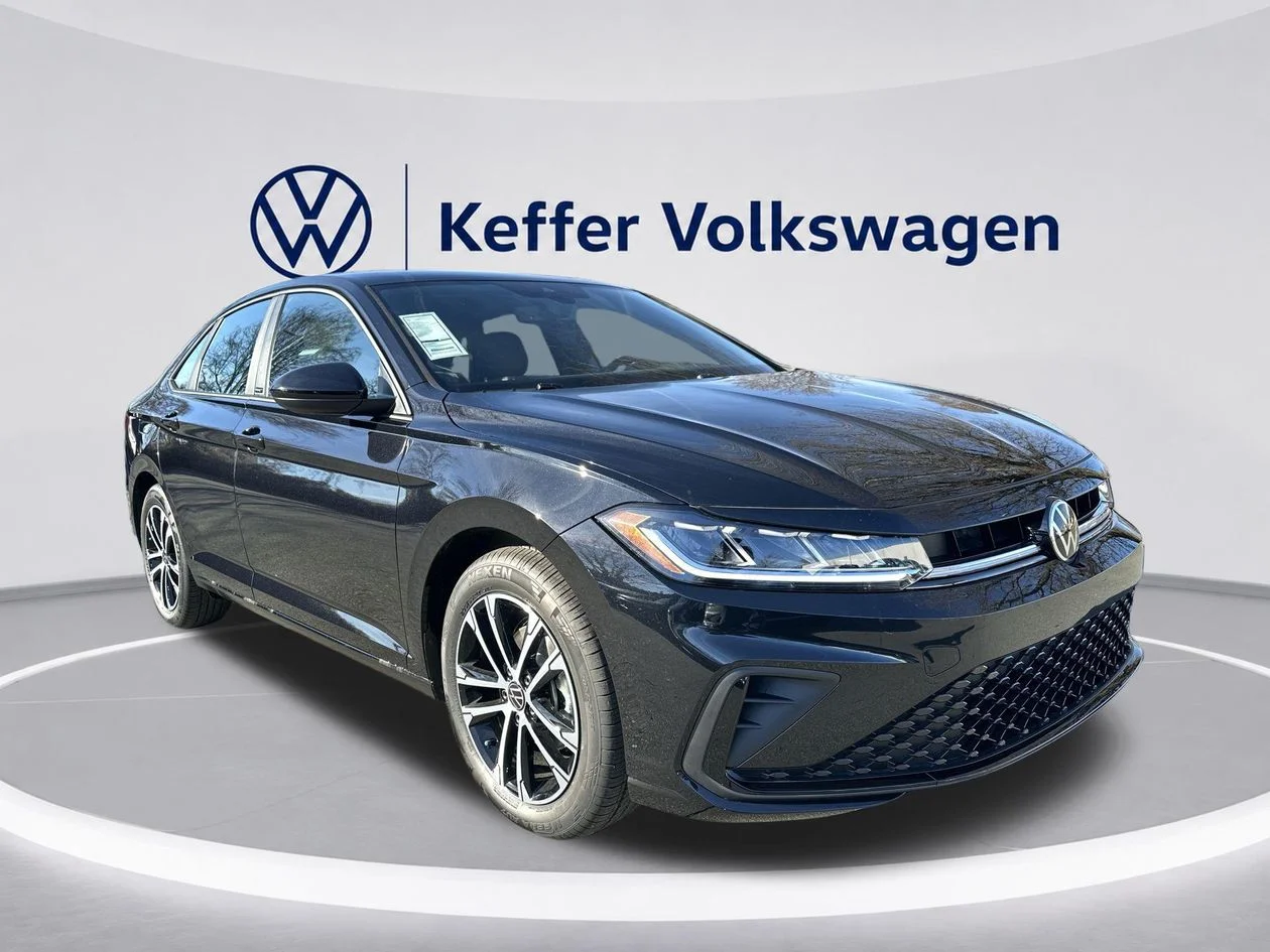 New 2026 Black Volkswagen 1.5T Sport image 7