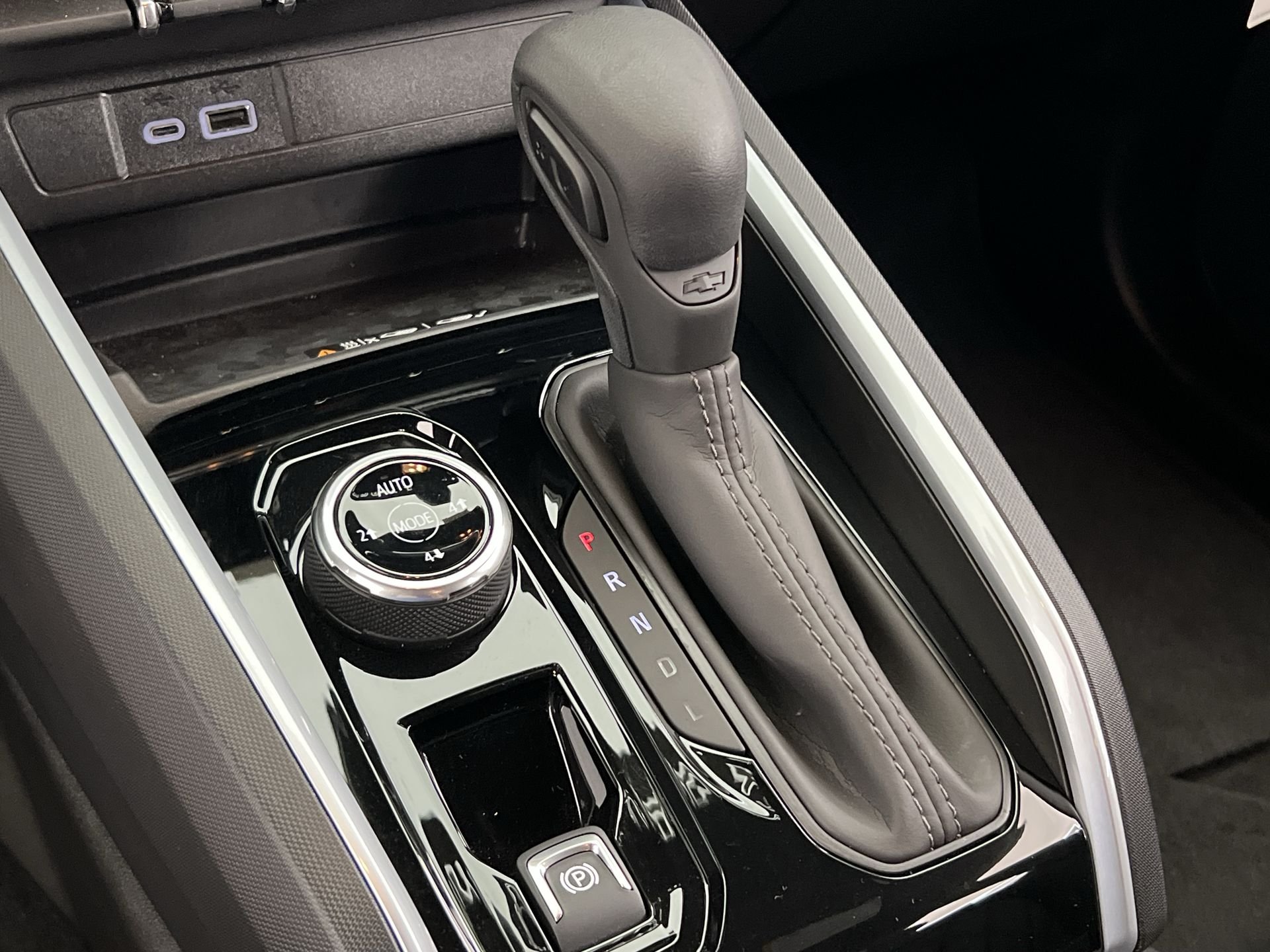 2025 Chevrolet Colorado Trail Boss - Photo 74