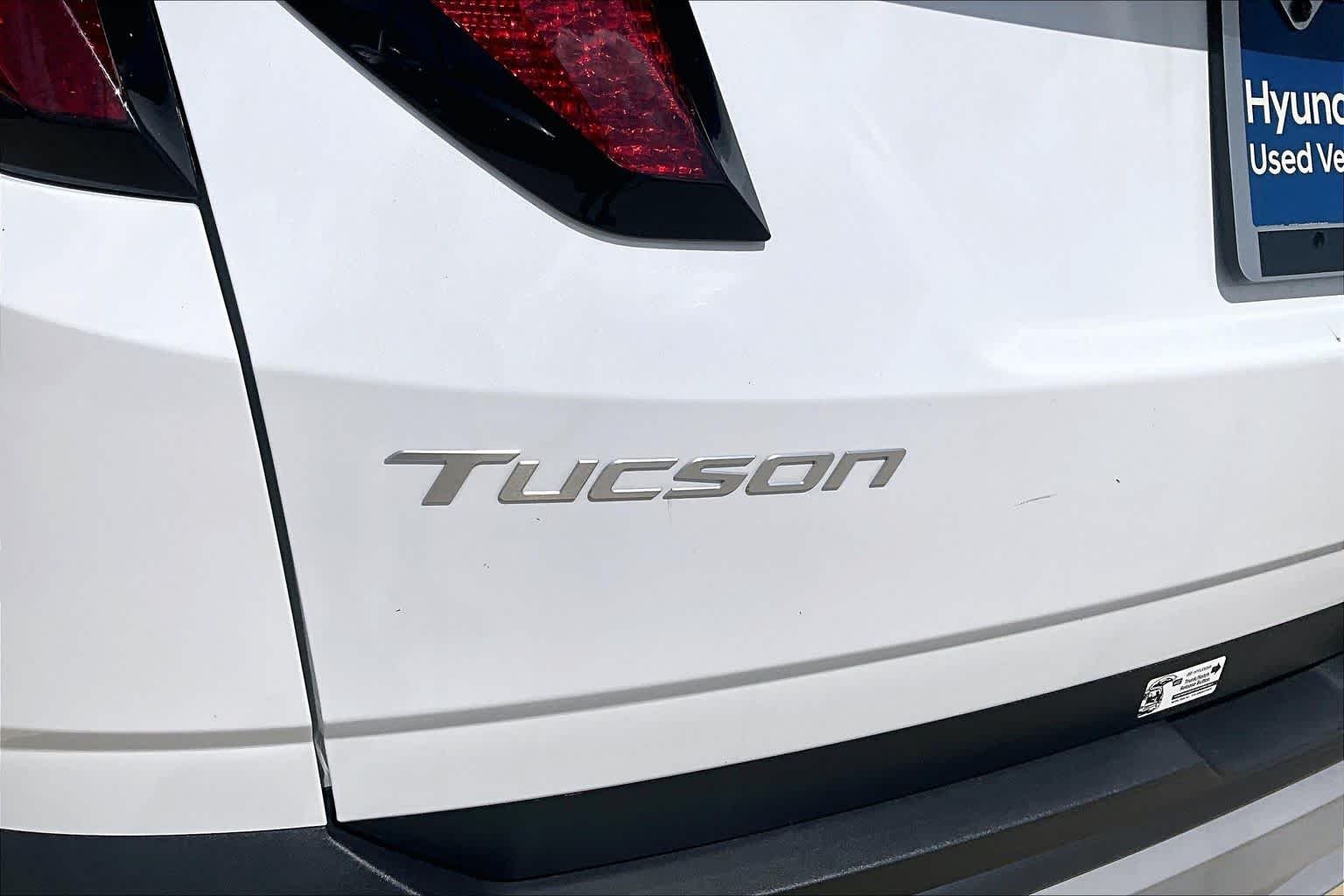 Used 2025 Serenity White Pearl Hyundai SEL image 29