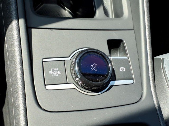 New 2026 Platinum Gray Metallic Volkswagen SE 4Motion image 19