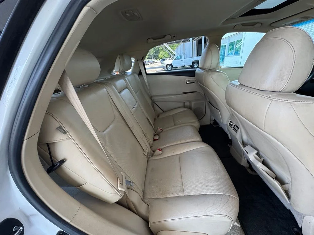 Used 2013 White Lexus 350 image 23