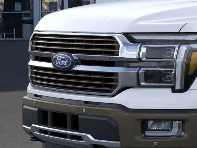 New 2026 Star White Metallic Tri-Coat Ford King Ranch image 17