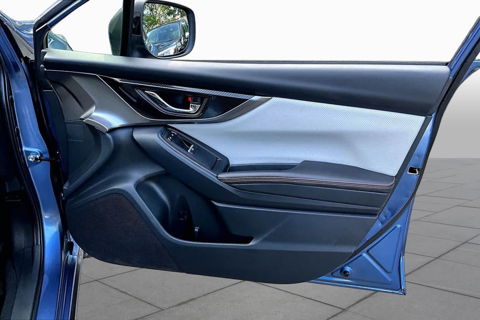 Used 2020 Quartz Blue Pearl Subaru Limited image 22