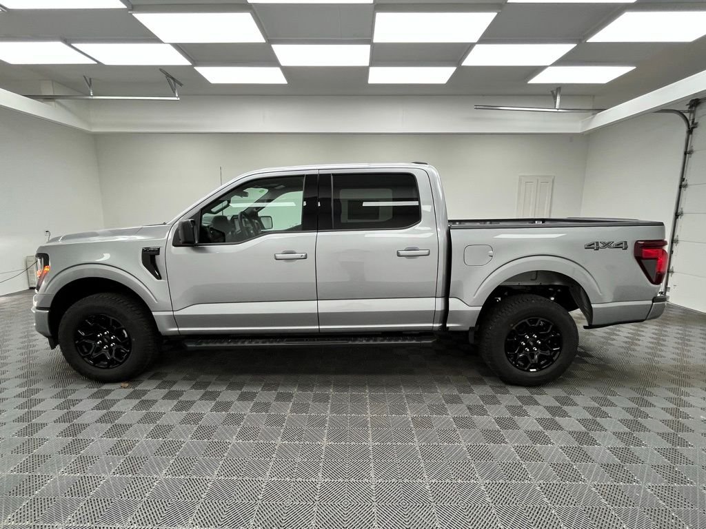 New 2026 Silver Ford XLT image 13
