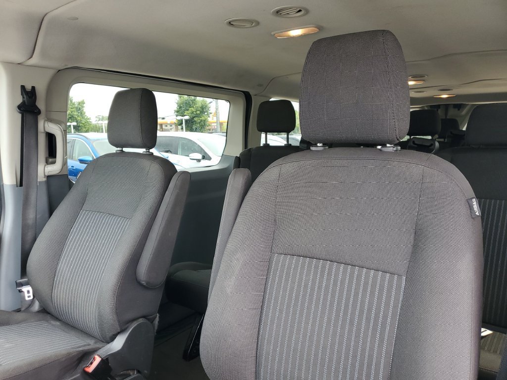 Used 2017 White Ford XLT image 10