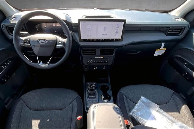 New 2025 Space White Metallic Ford XLT image 5