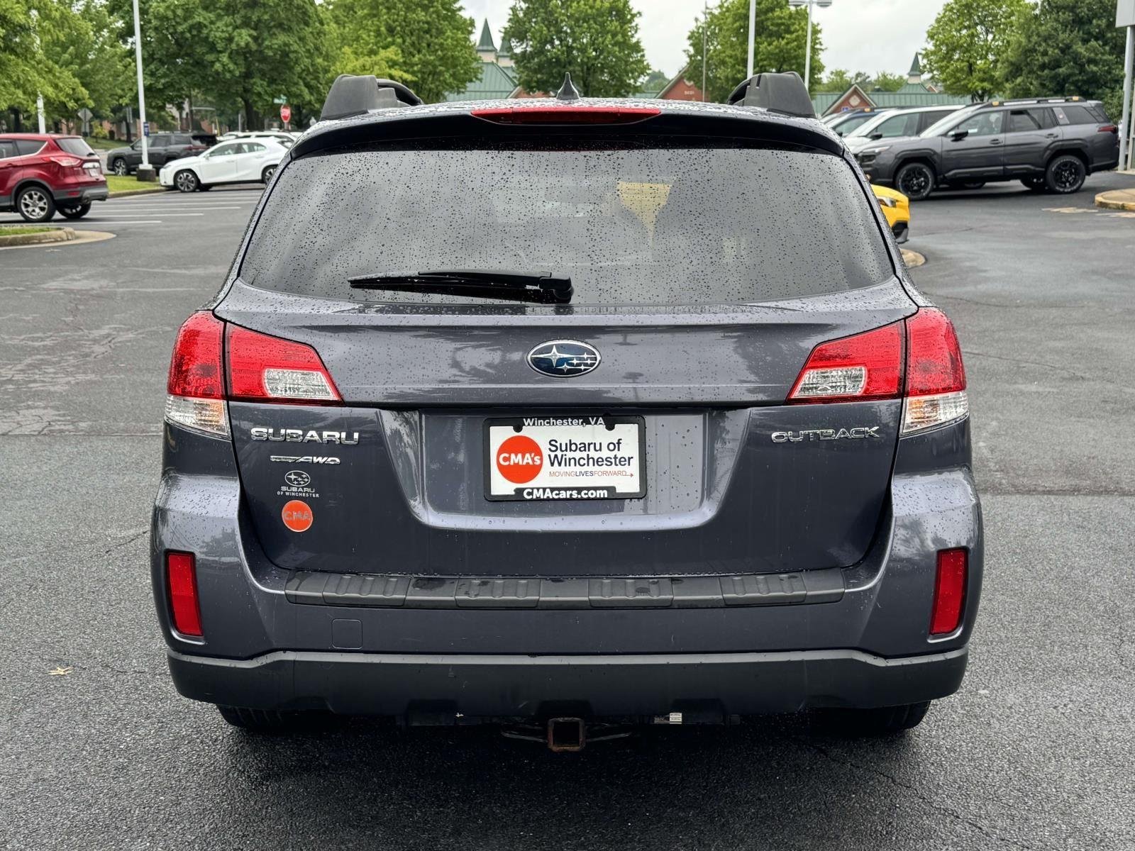 Used 2014 Carbide Gray Metallic Subaru 2.5i Premium image 3