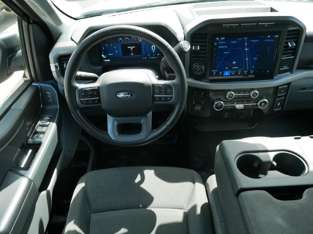 Used 2024 White Ford XLT image 13
