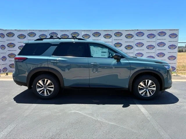 New 2026 Nissan Pathfinder SL
