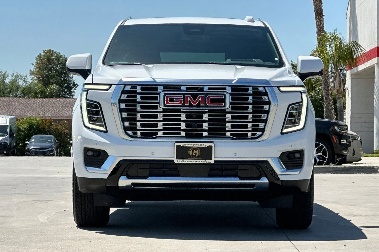 2026 GMC Yukon XL Denali - Photo 10