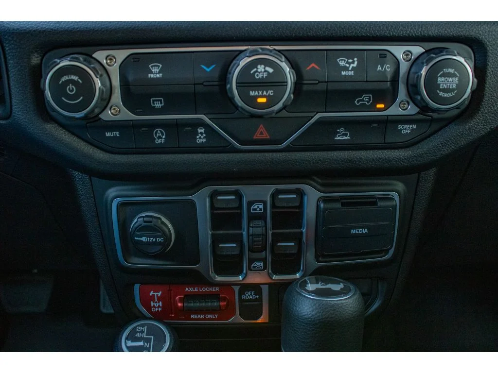 2026 Jeep Wrangler 4-Door Willys - Photo 31