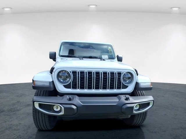 Used 2025 White Jeep Sahara 4xe image 7