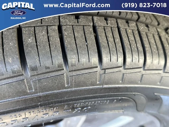 Used 2023 Silver Ford XLT image 14