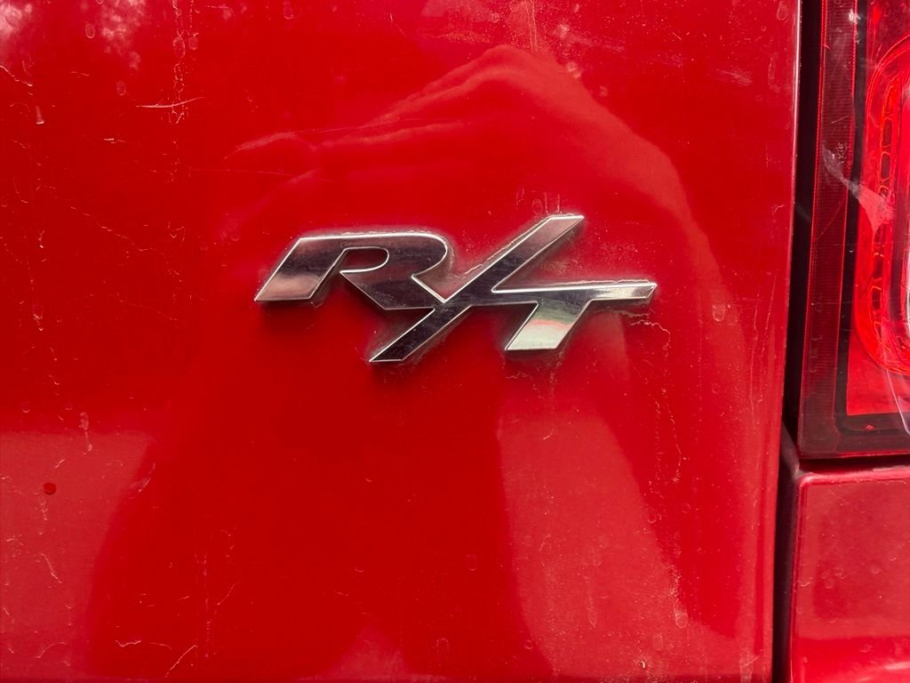 Used 2013 Redline 2 Coat Pearl Dodge R/T image 9