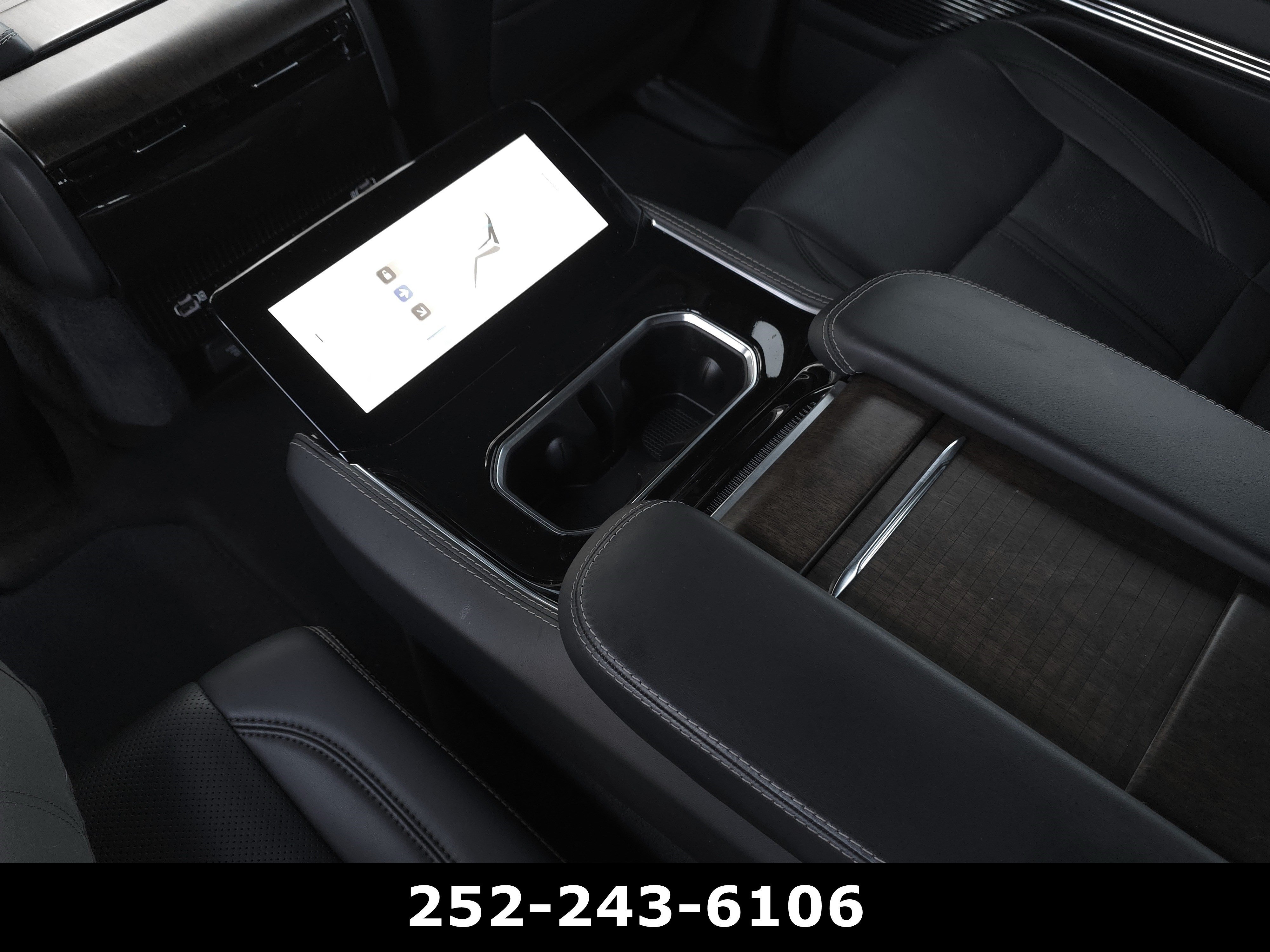 Used 2022 Diamond Black Crystal Pearlcoat Jeep Series II image 45