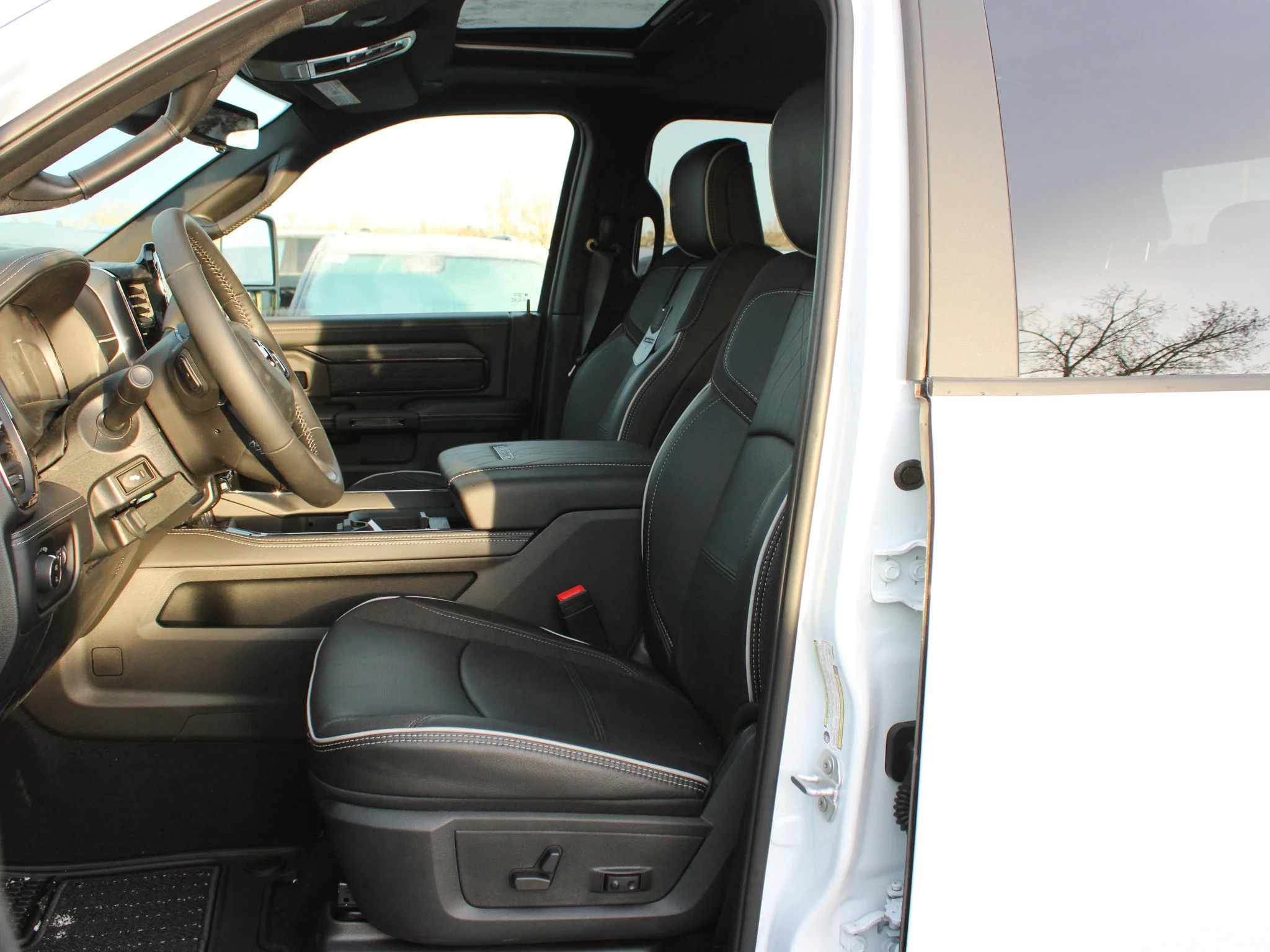 New 2026 White RAM Limited* image 9