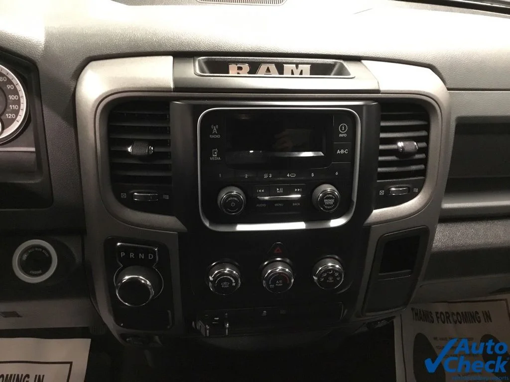 Used 2014 Silver Ram Tradesman image 40