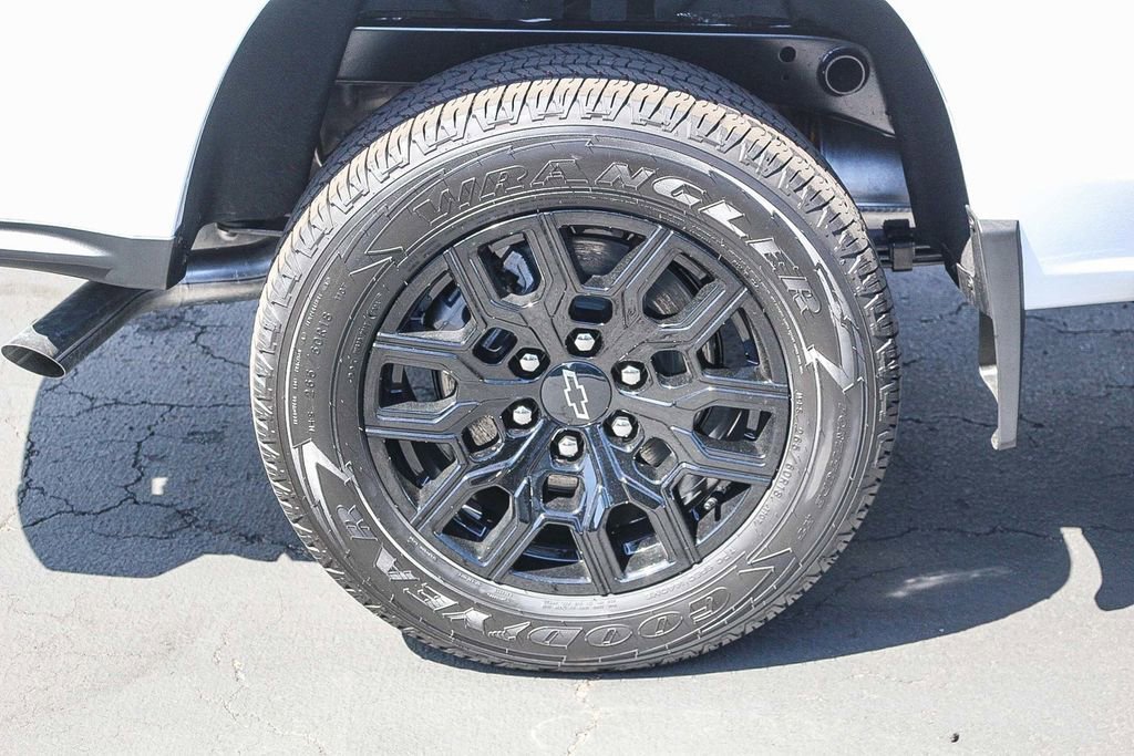 2026 Chevrolet Colorado Work Truck - Photo 9