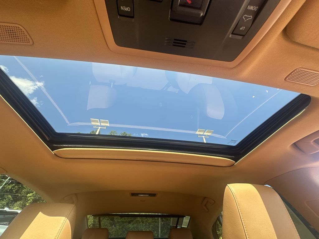 Used 2024 Blue Lexus ES 300h Ultra Luxury image 19