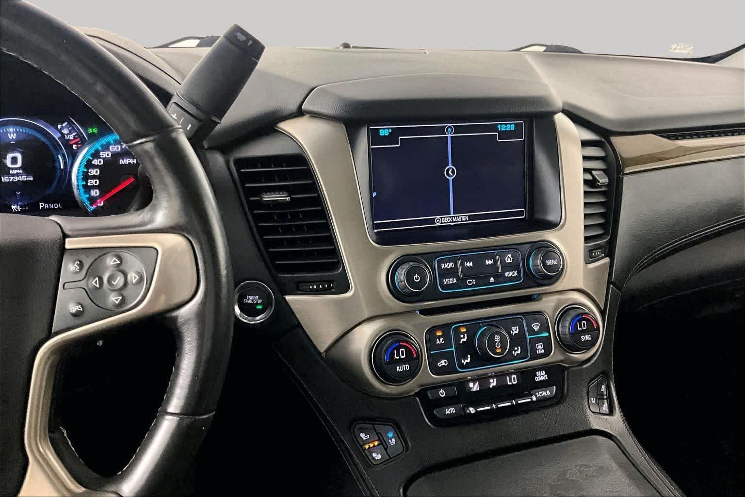 Used 2017 Dark Sapphire Blue Metallic GMC Denali image 7