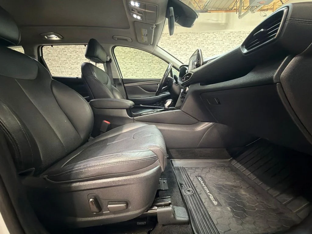 Used 2020 Quartz White Hyundai Limited image 12