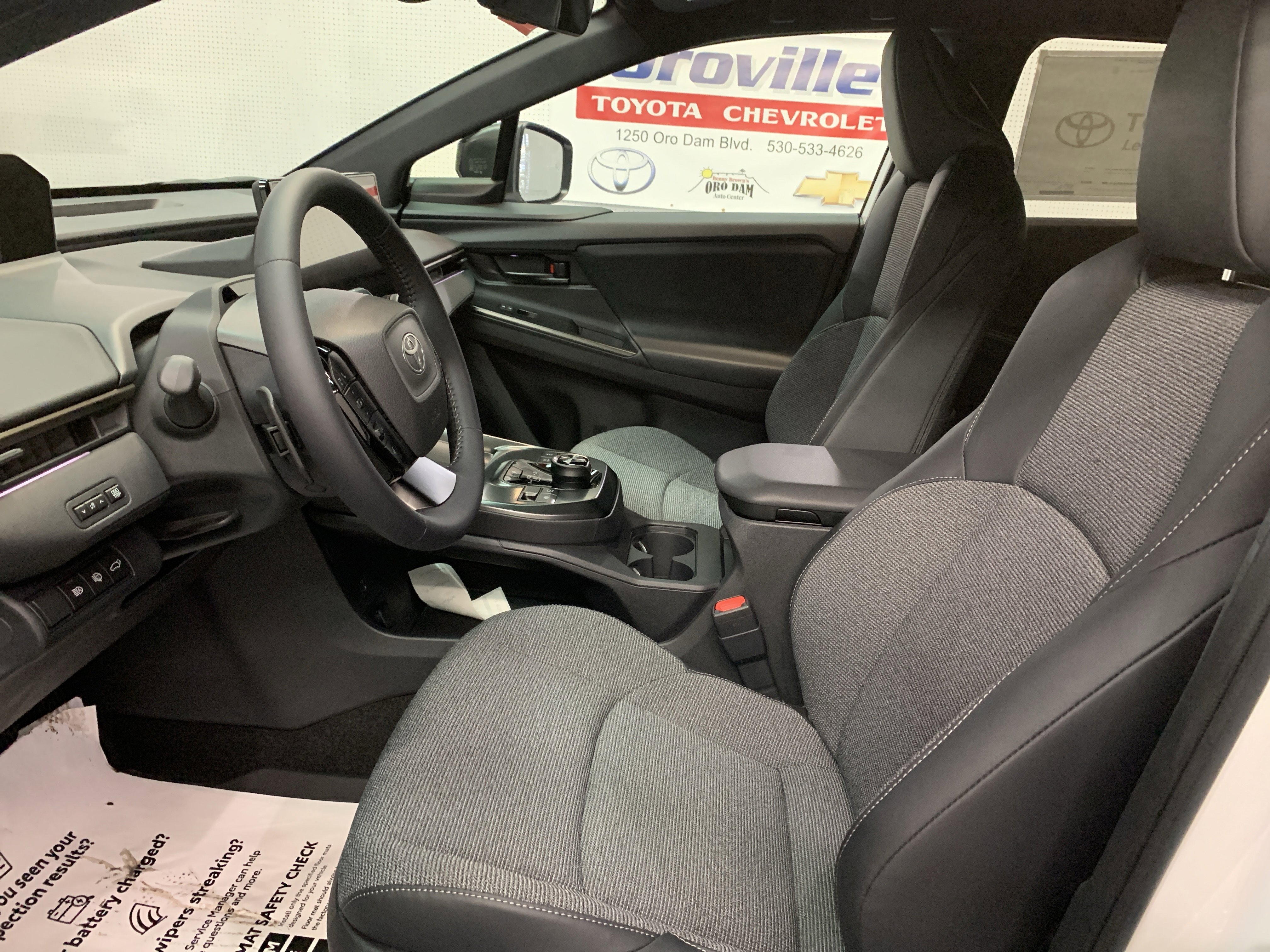 2026 Toyota bZ XLE - Photo 10