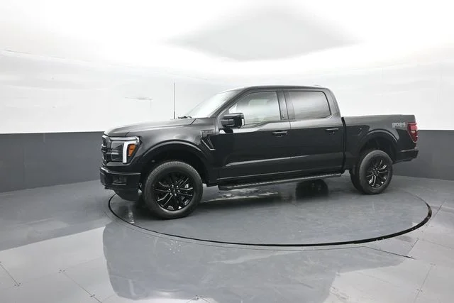 New 2026 Agate Black Metallic Ford Lariat® image 4