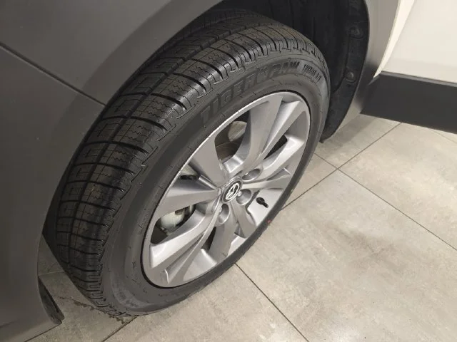 Used 2024 Snowflake White Pearl Mazda 2.5 S Preferred Package image 38