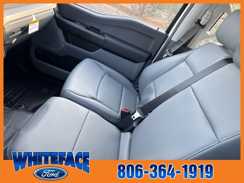 New 2026 Oxford White Ford XL image 26