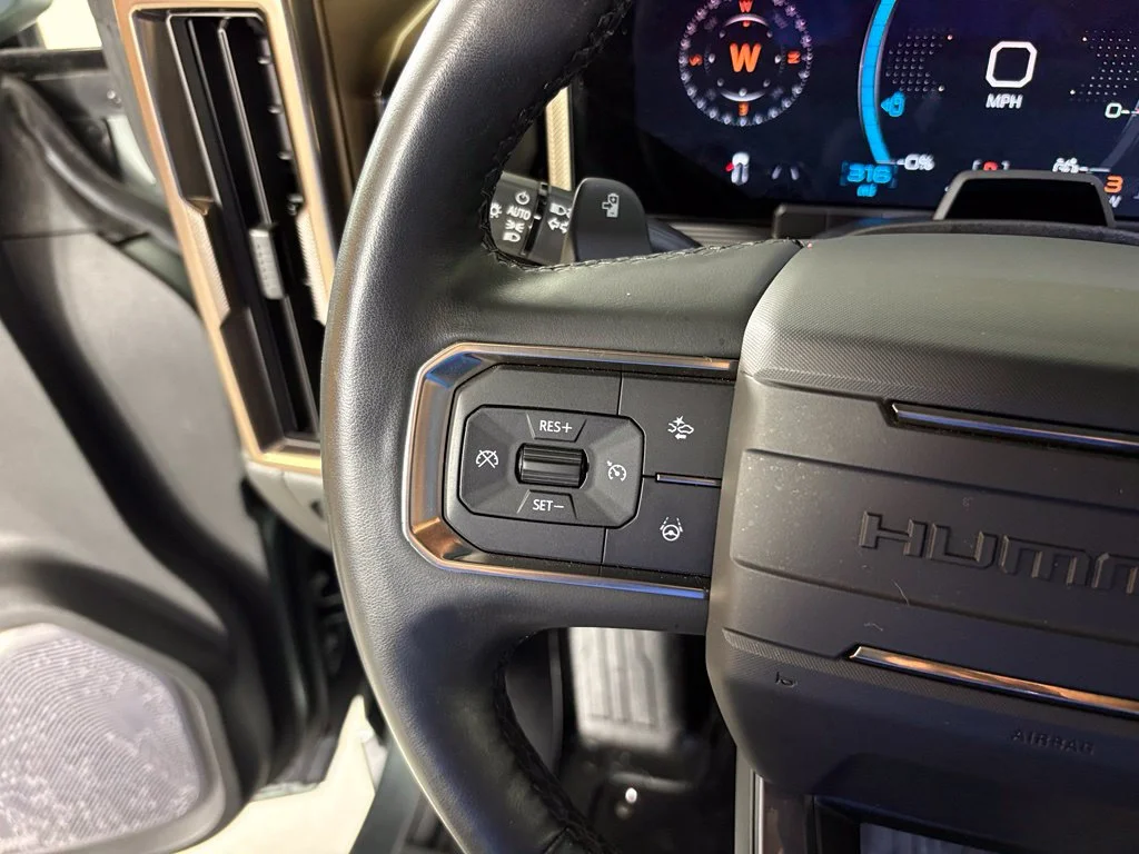 Used 2024 Green GMC 3X image 25