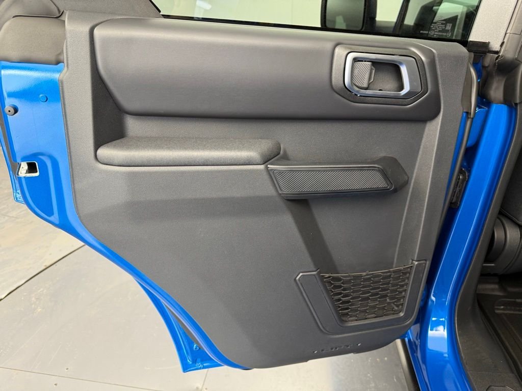 New 2026 Velocity Blue Metallic Ford Badlands® image 57