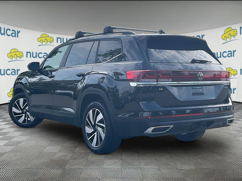 Used 2024 Black Volkswagen 2.0T SE w/Technology image 4