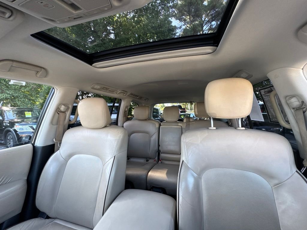 Used 2019 Blue Nissan SL image 15
