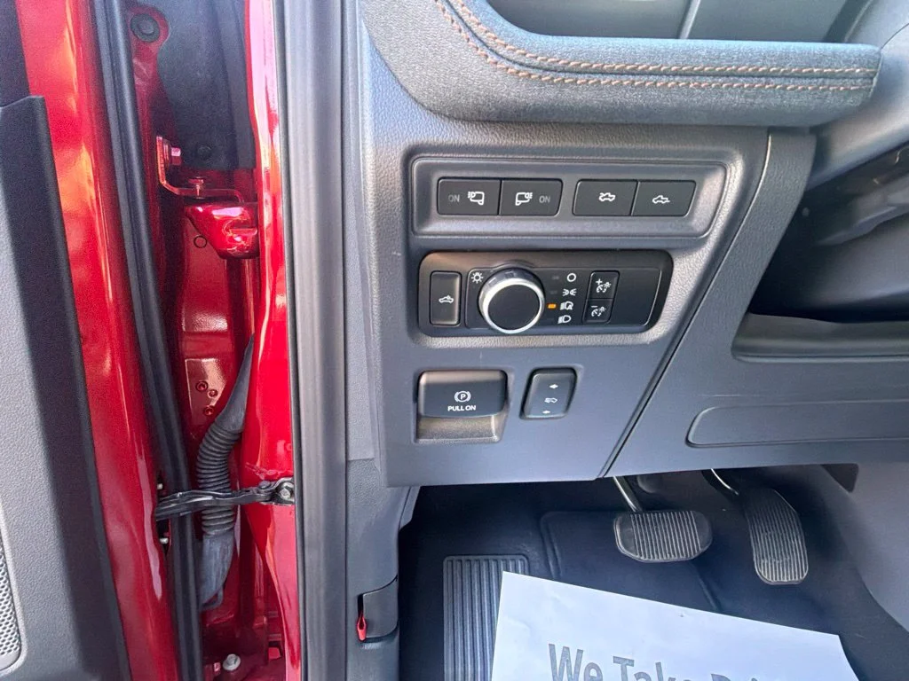 Used 2023 Red Metallic Ford Lariat image 30