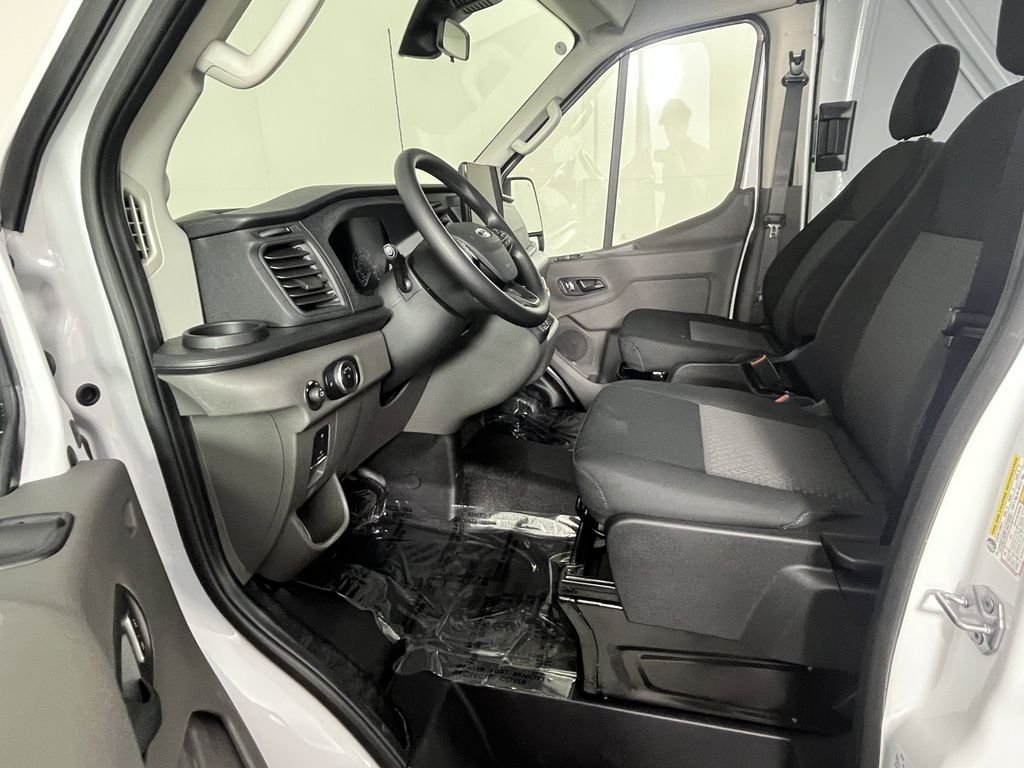 2025 Ford Transit Van Base - Photo 10