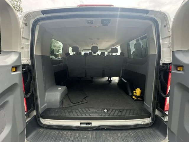 Used 2015 White Ford XLT image 25